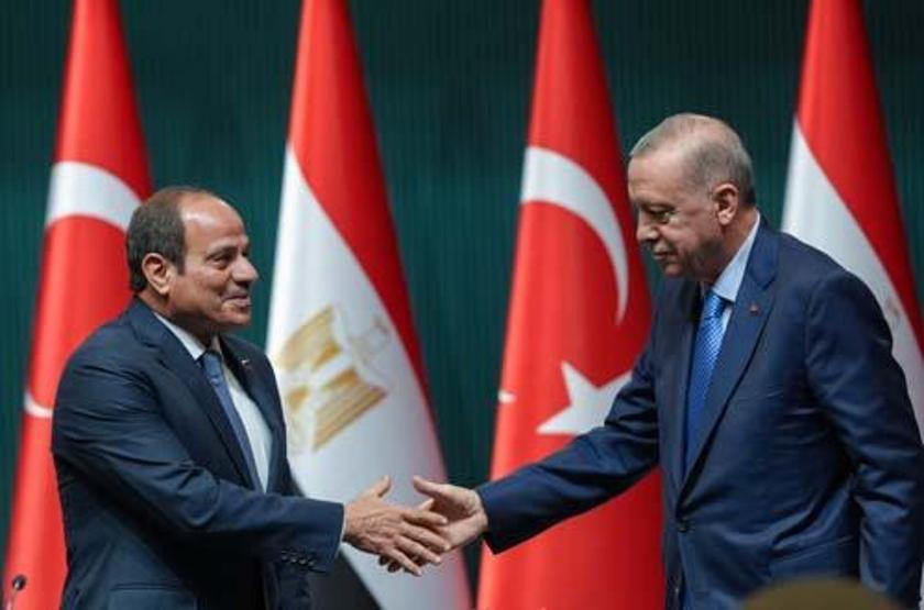 HABER || Tarihi ziyaret Atinada gündem oldu: Telaş