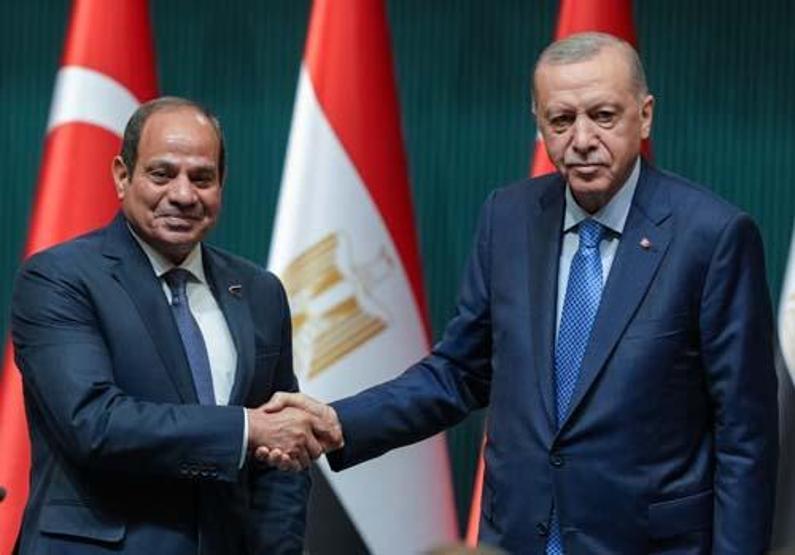 HABER || Tarihi ziyaret Atinada gündem oldu: Telaş