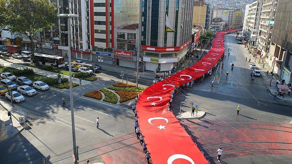İzmirin Kurtuluşu mesajları ve sözleri...9 Eylül İzmirin Kurtuluşu ile ilgili mesajlar ve sözler