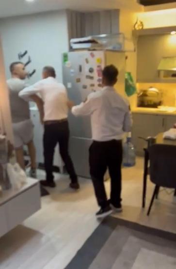 Sosyal medyada tanıştığı kadının evine zorla girip darbetti