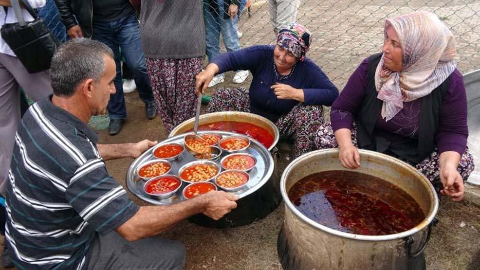 400 yıllık Yörük köyünde gastronomi şenliği