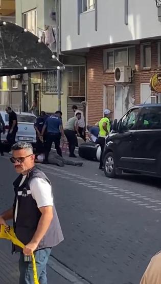 Dehşet anları kamerada: İki grup birbirine girdi 6 yaralı...
