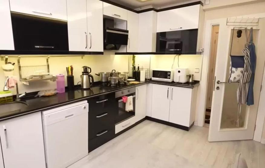 POPSTAR FİRDEVSİN SON HALİ ŞOKE ETTİ Şöhreti elinin tersiyle itip Boluya yerleşti Evini gören hayran kaldı