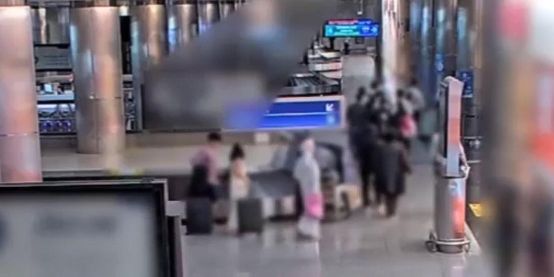 İzmirde kıskıvrak yakalandılar Milyonlarca liralık altını cinsel organlarına saklamışlar