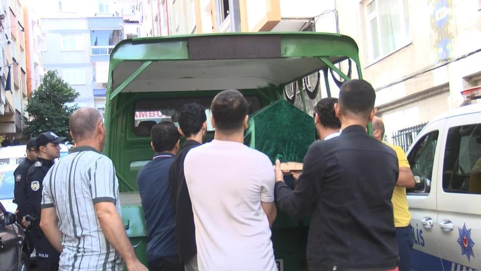 Eşini öldürüp polisi aradı yanlışlıkla yaptım dedi