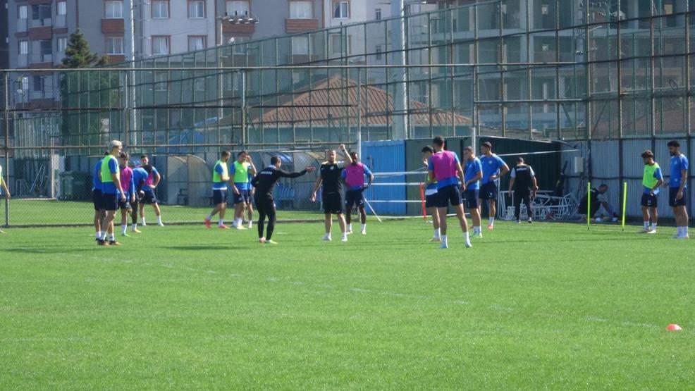 İlhan Palut: Süper Ligin her maçı gerçekten zor