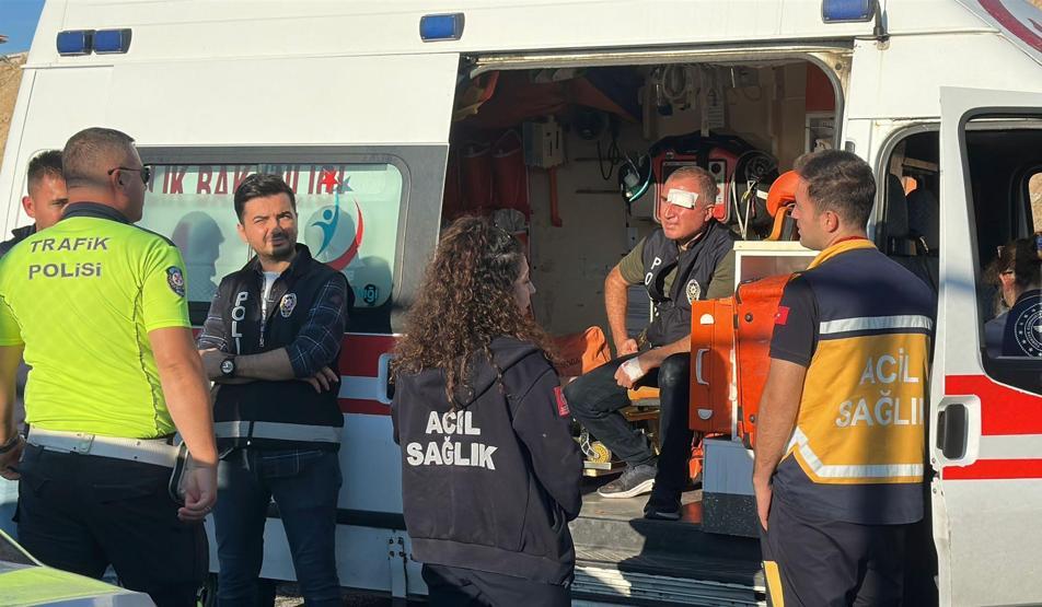 Edirnede maçta görevli polise yumruklu saldırı: 2 gözaltı