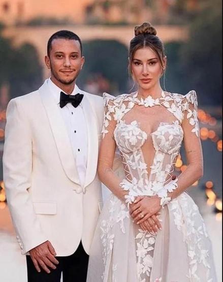 Önce el ele şimdi dudak dudağa ŞEYMA SUBAŞI YENİ AŞKIYLA GÜNDEMDE