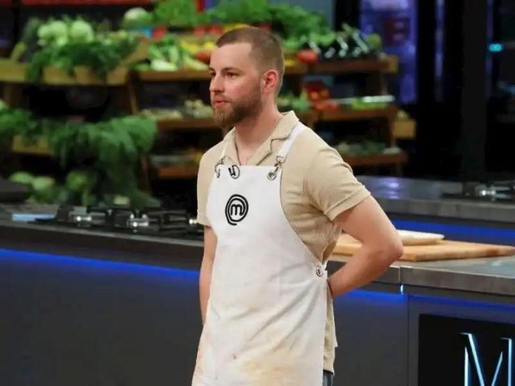 MASTERCHEF ALPER’İN ESKİ MESLEĞİ ŞOKE ETTİ Acun Ilıcalı duysa şaşırır
