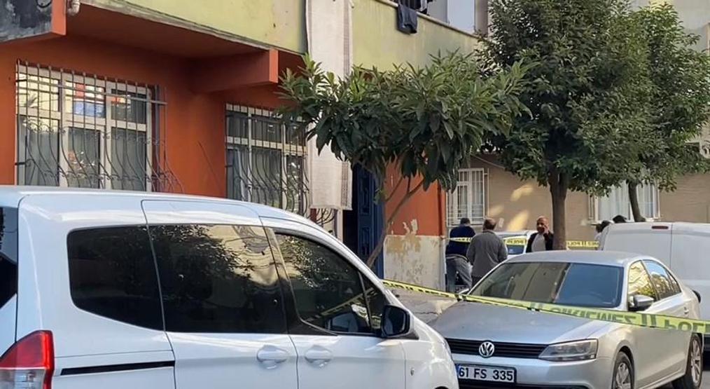 Bağcılarda panik dolu anlar Tadilat için çatıya çıkan usta hemen polisi aradı