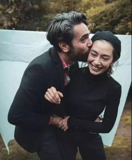 HER YAPTIĞI OLAY OLUYOR SİZ BİR DE ABİSİNİ GÖRÜN: RESMEN İKİZLER