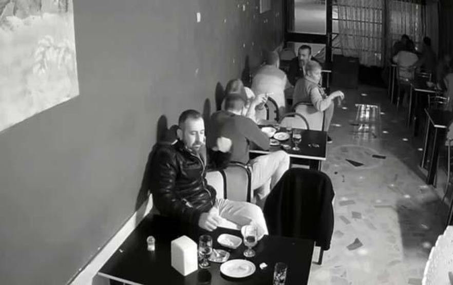 PEŞ PEŞE TETİĞE BASTI: Husumetliye kurşun yağmuru