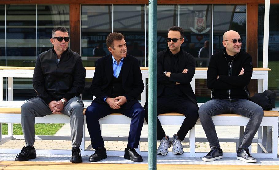 Beşiktaş Yönetimi’nden takıma moral ziyareti