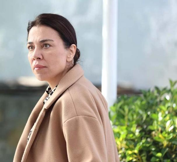 ‘Yalan’ dizisinde 20 yıl sonra gelen cevap Kübra Ünlü yazdı