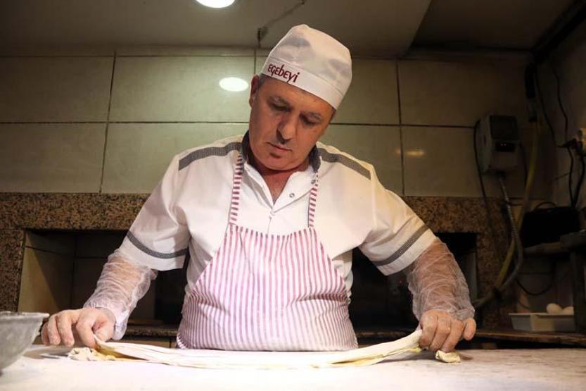 Dubai çikolatasına İzmirden rakip: Bal kabaklı tahinli pide