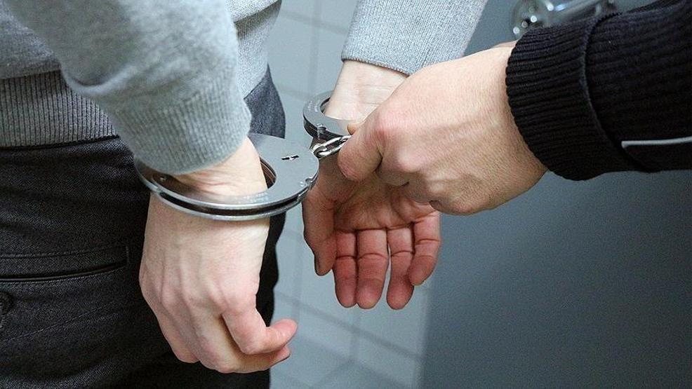 Henüz 17 yaşında 70 suçtan kaydı var: Defne Hakim Ah ederek paylaştı