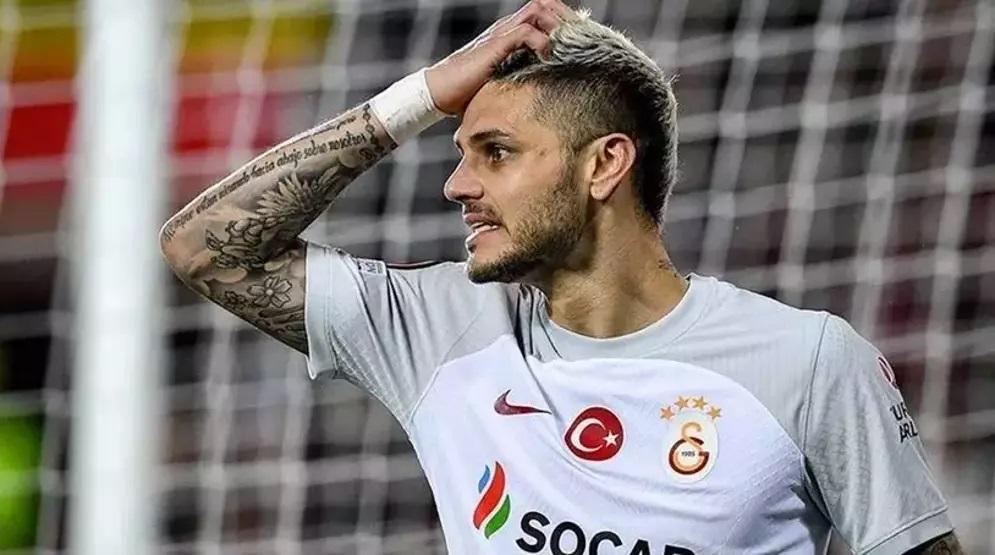 Galatasarayın yıldızı Icardiden olay poz Wanda Naranın darbesi ile sarsılmıştı SEN BIRAKILIR MISIN BE