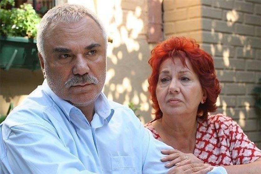 Yaprak Dökümünün Hayriyesi Güven Hoknanın son hali şaşırttı MAŞALLAH HALA AYNI