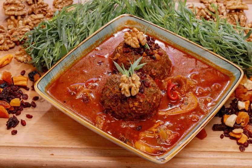 MASTERCHEFE DAMGA VURAN LEZZETLER Sopa De Crema, Tikvenik, Chiles En Nogada, Fesenjan, Waldorf Salata, Valassky tarifi ve püf noktaları