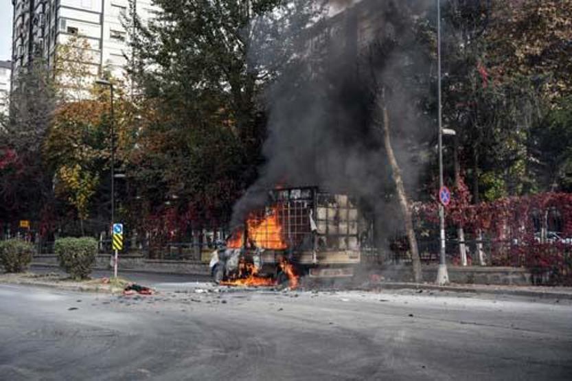 Fotoğraflar İstanbuldan Her şey bir anda oldu: Sinir krizi geçirdi
