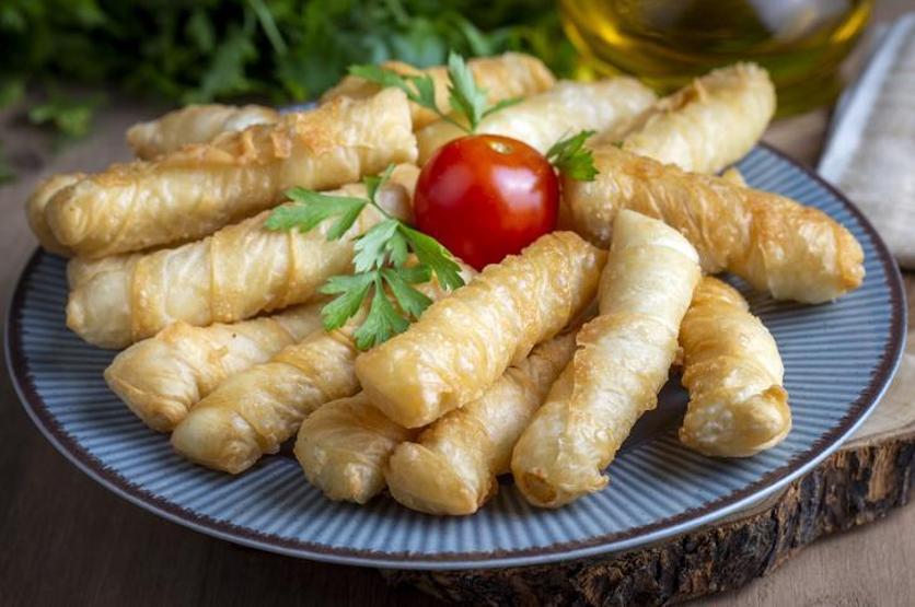 ÇITIR ÇITIR sarma böreğinin püf noktası İşin sırrı yağda Pişirirken bu adımlara dikkat...