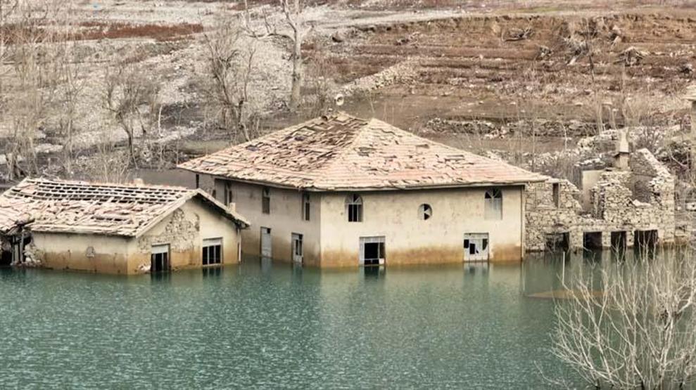Ispartadaki batık köy Darıbükü Fotoğraf ve doğa tutkunlarının ilgi odağı oldu