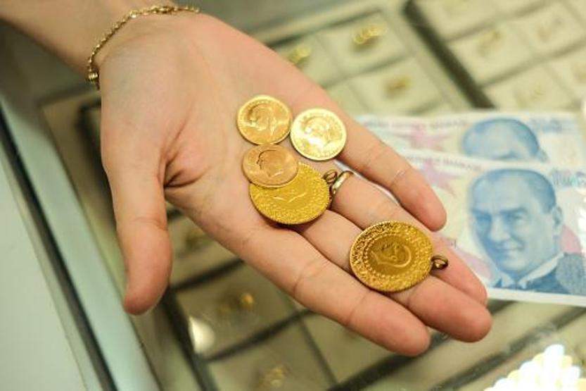 Altın yatırımcısının gözü piyasalardan gelecek haberlerde İşte İslam Memişe göre Aralık ayı altın tahminleri...