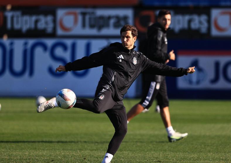 Beşiktaş Teknik Direktörü Sergen Yalçından, Kayserispor deplasmanında sürpriz