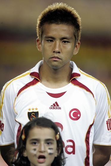 Bir dönem Galatasarayda da oynamıştı 45 yaşındaki Junichi Inamoto sonunda kararını verdi...