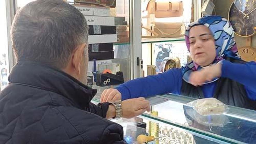 İşleri Çok Hassas Türkiyede Sadece 5 Kişi Bu İşi Yapıyor Mesleğini Duyanlar Önce Şaşırıyor Ama...