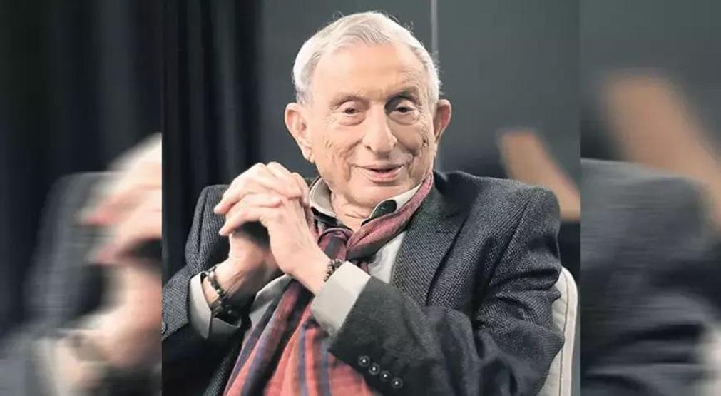 Usta sanatçı Haldun Dormenin 70. Sanat Yılı etkinliğine ünlü isimler akın etti