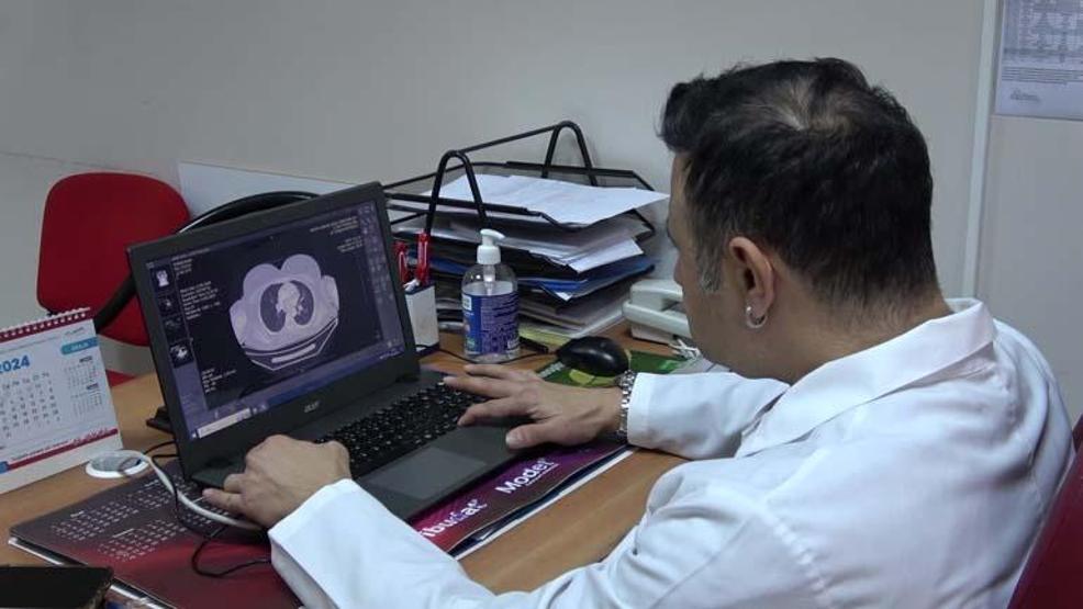 Ayağında yanma ve kaşıntıdan hastaneye başvurdu, 100 binde 1 görülen hastalıktan kurtuldu