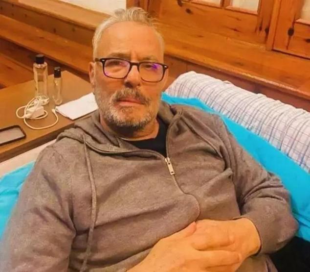 Ferdi Tayfurdan haber var Ameliyat sonrası ilk görüntü İşte sağlık durumu....