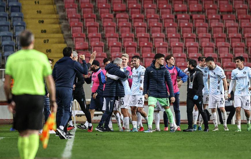 Adana Demirspor, Hatayspor’dan 3 puanı aldı