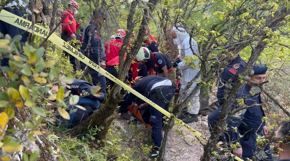 Papadan önce defineciler geldi: İznikte kaçak kazı yaparken yakalandılar