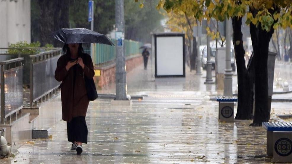 Pazar günü plan yapanlar dikkat Meteoroloji il il uyardı: Kuvvetli sağanak alarmı