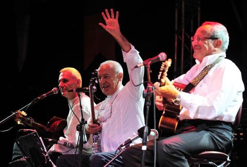 Modern Folk Üçlüsünün efsane ismi Selami Karaibrahimgil neden öldü Selami Karaibrahimgil kimdir 80 YAŞINDA HAYATA GÖZLERİNİ YUMDU