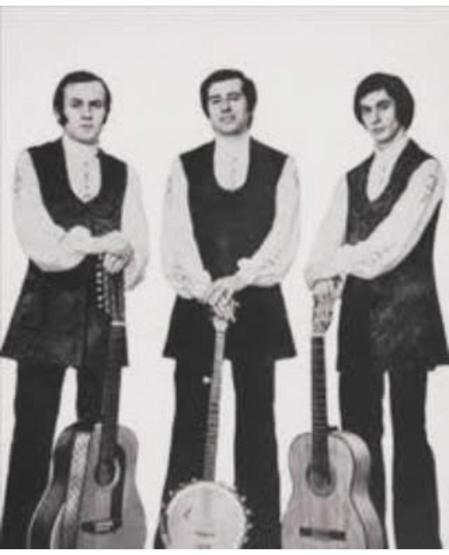 Modern Folk Üçlüsünün efsane ismi Selami Karaibrahimgil neden öldü Selami Karaibrahimgil kimdir 80 YAŞINDA HAYATA GÖZLERİNİ YUMDU