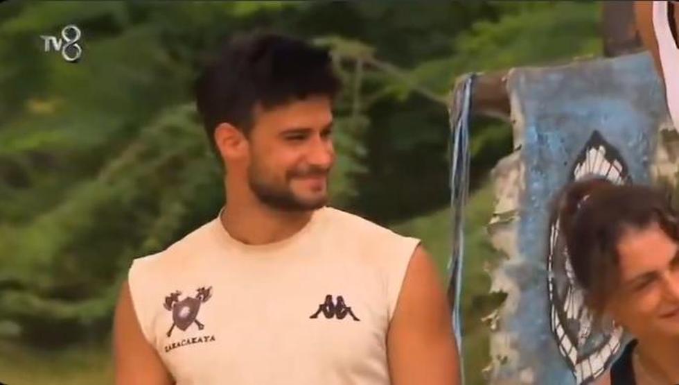 Survivorda aşk iddiası: Almeda ve Batuhan arasında neler oluyor Kalp yaparak karşılık verdi