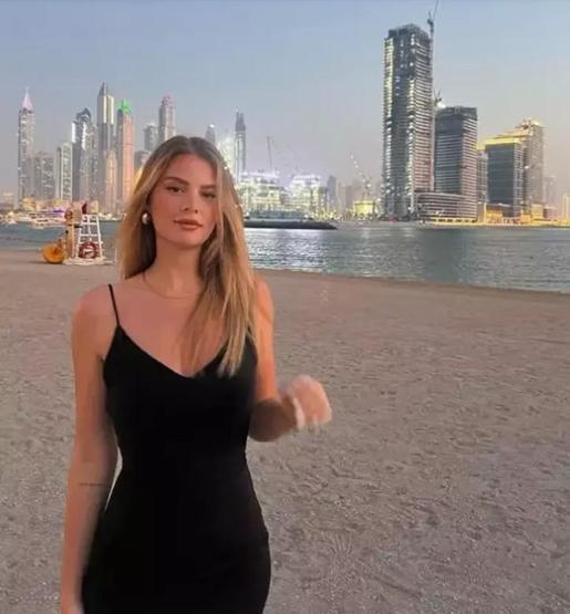 Simge Esin ile Barış Alper Yılmaz sevgili mi İlk açıklama geldi
