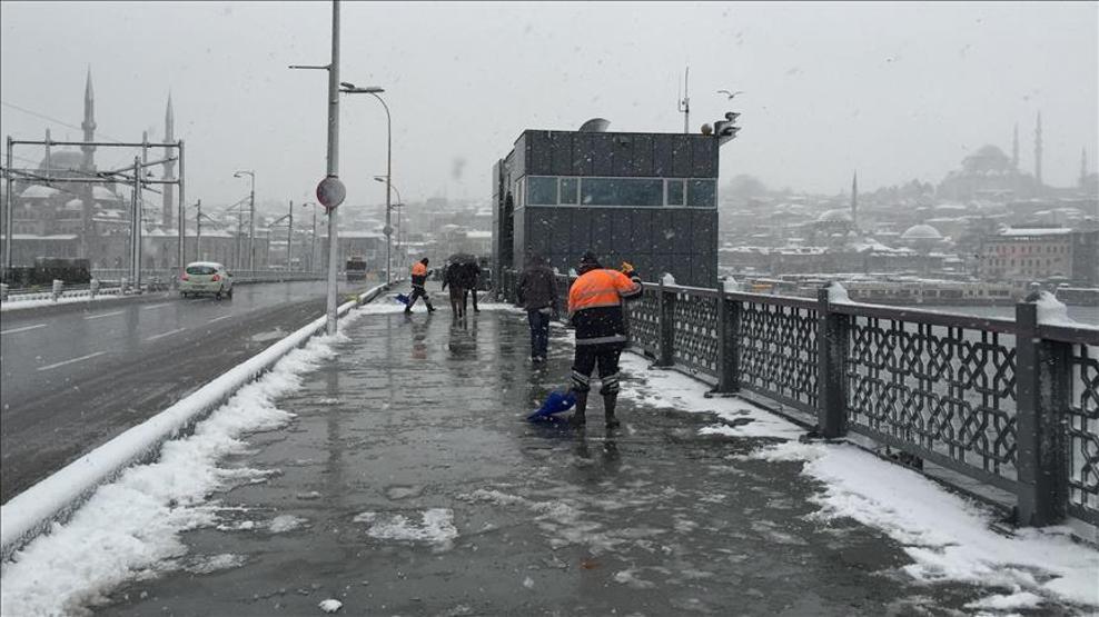 Sıcak havalar için uyaran Meteoroloji mühendisi Özdemirden İstanbula kar açıklaması