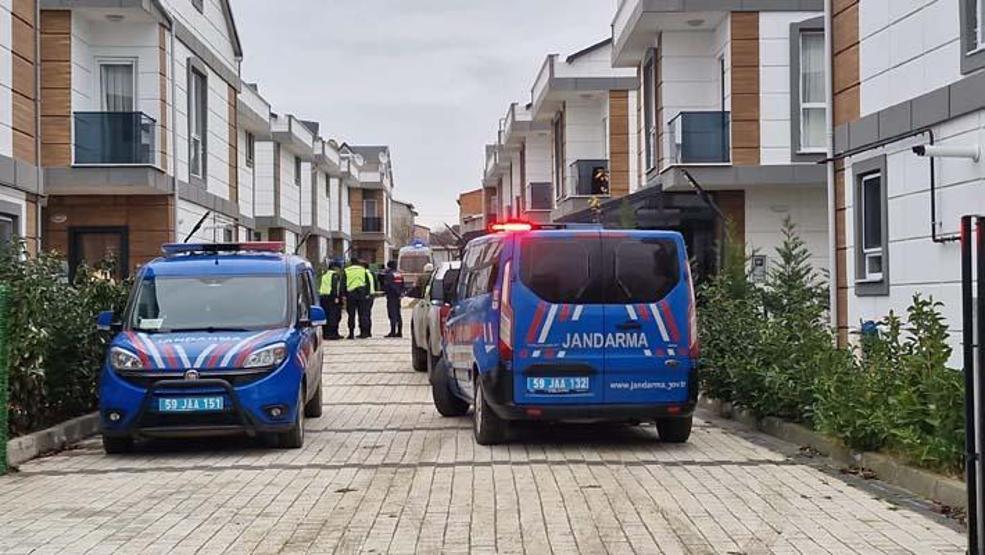 Dehşet Evi: Villada anne ve kızı ölü, baba ise ağır yaralı