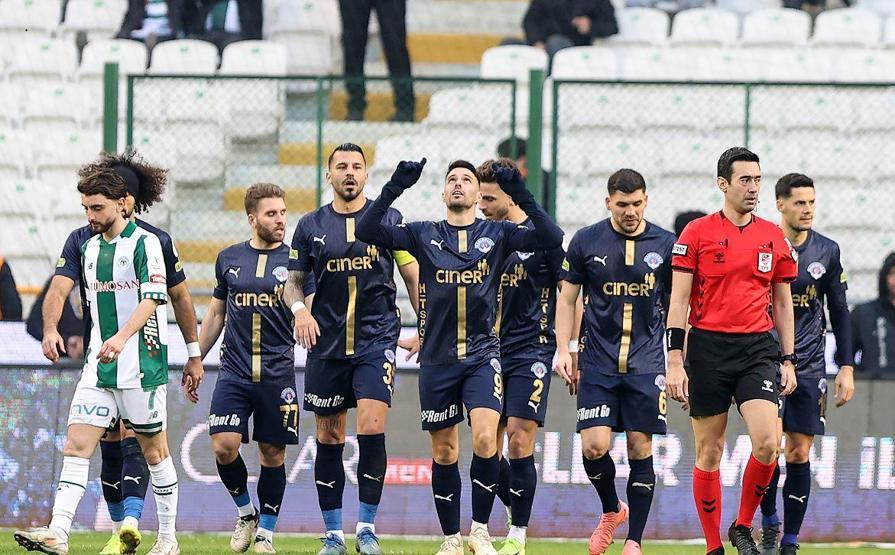 Konya’da gol düellosunda kazanan yok Konyaspor 3-3 Kasımpaşa