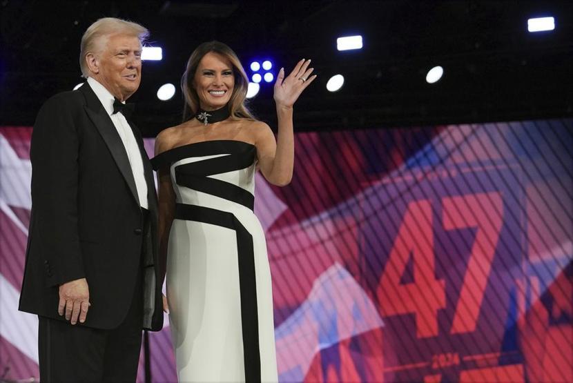 Oval Ofis’e geçtiği gibi imzaları attı Trump’tan kararname rüzgarı…