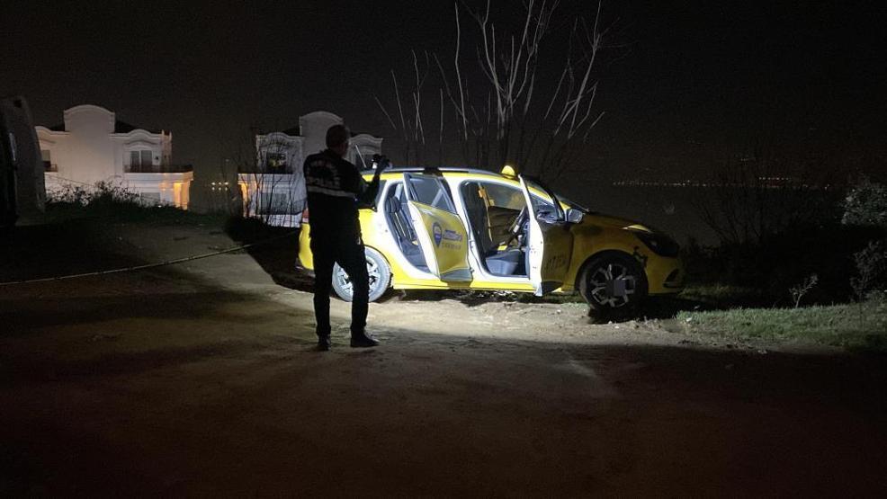 Korkunç olay Taksici yol kenarında boğazı kesilmiş halde bulundu