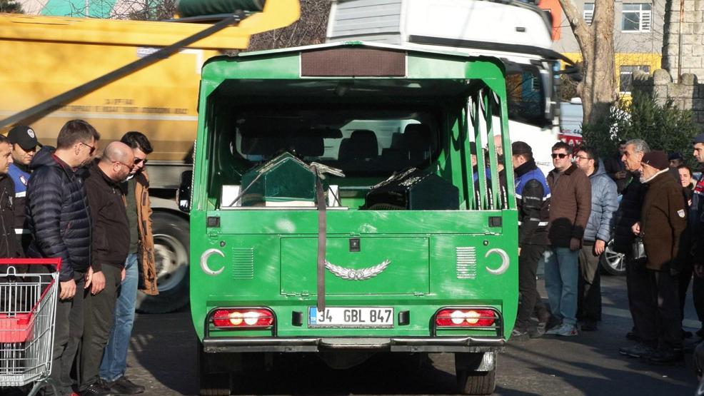 Küçük kızıyla can verdi Eşine son telefon: Yanıyoruz kurtar bizi