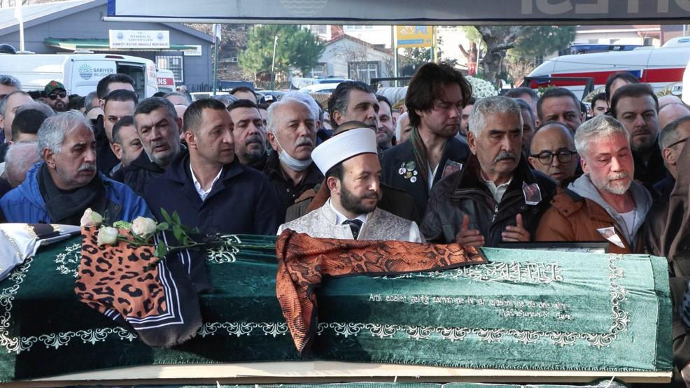 Küçük kızıyla can verdi Eşine son telefon: Yanıyoruz kurtar bizi