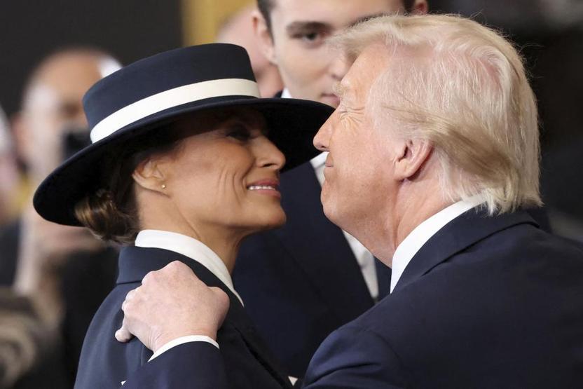 Beyaz Sarayda Melania rüzgarı: Bu kez takım elbise giydi