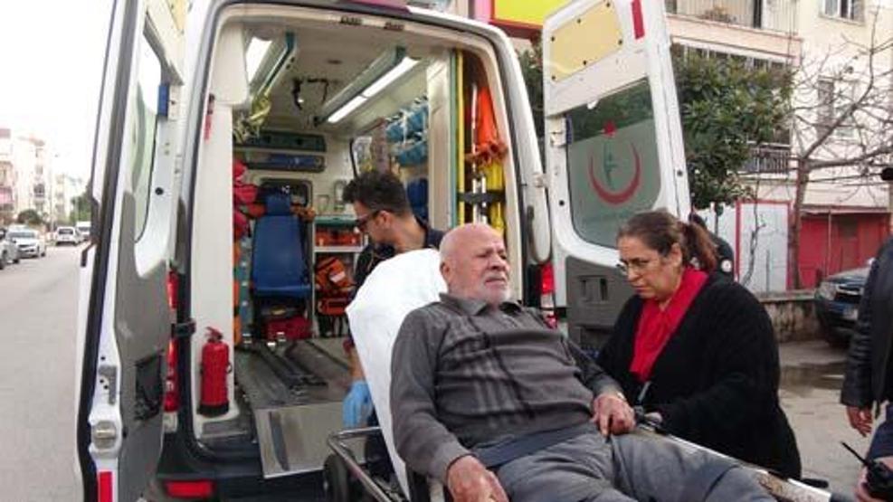 Alevler bir anda yükseldi Mahsur kalan komşuları için gözyaşı döktü