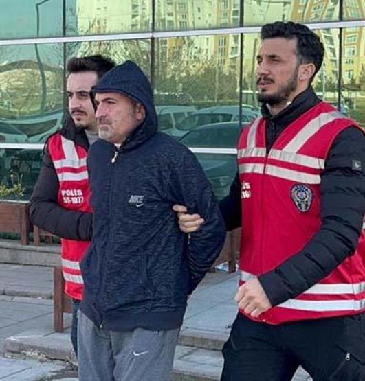 Sen Nasıl Bir Babasın Kızını boğarak öldürdü: intihar izlenimi vermek için bileklerini kesti
